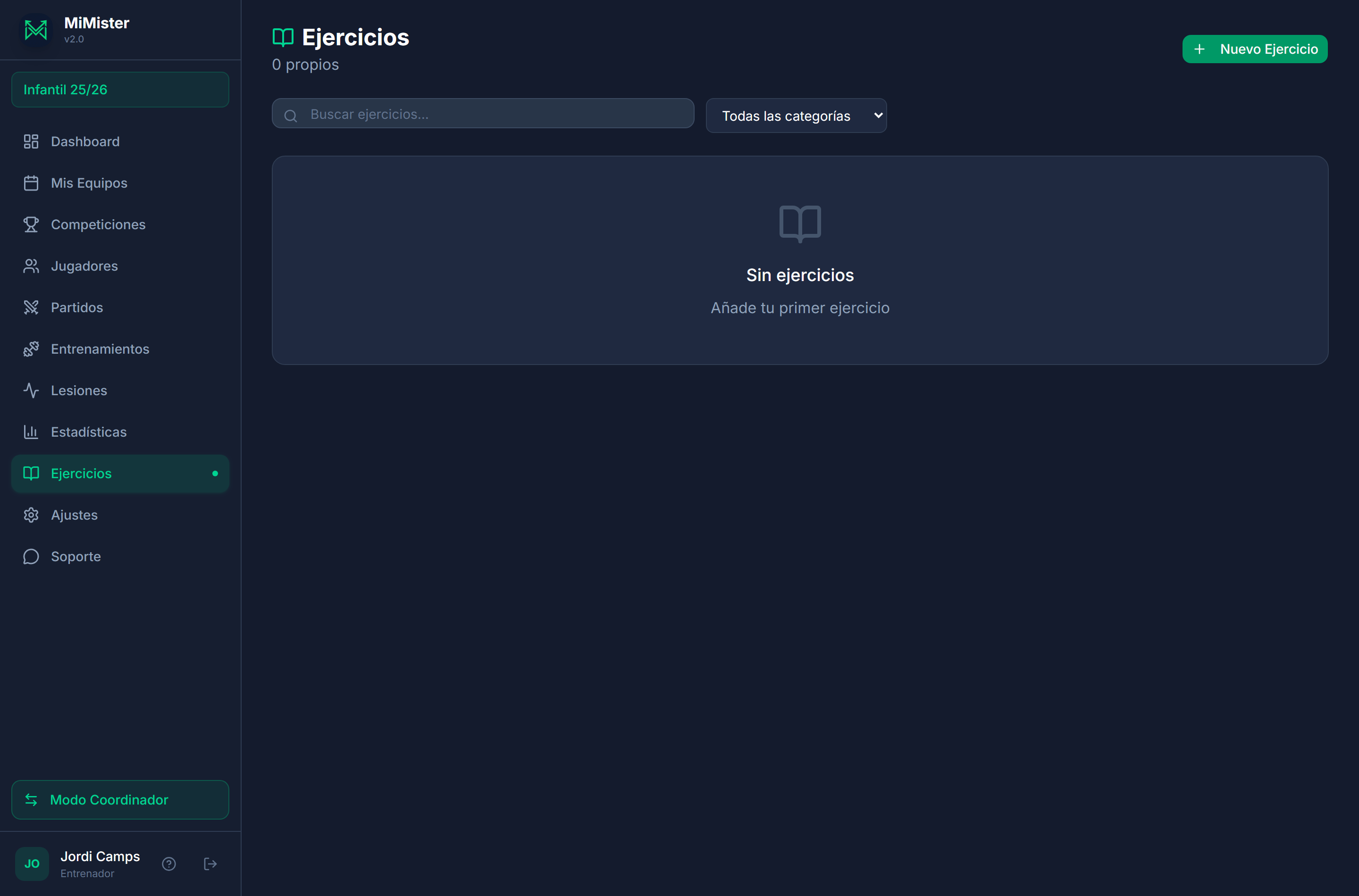Biblioteca de ejercicios: propios y del club, con imagen, categoría y buscador.
